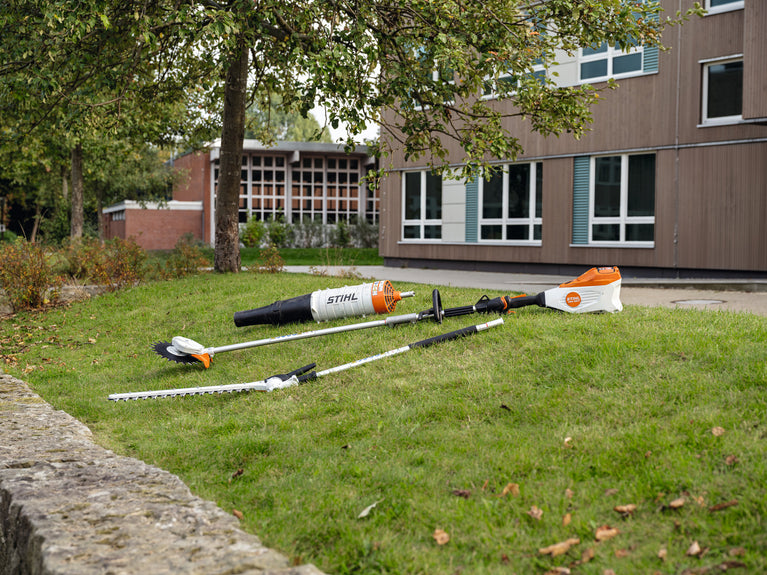 STIHL Akku-KombiMotor KMA135 R - AP-System