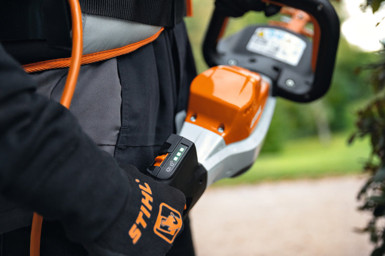 STIHL Akku-Heckenschere HSA130 - AP-System