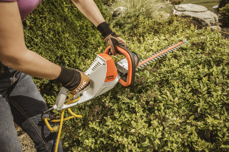 STIHL Elektro-Heckenschere HSE52