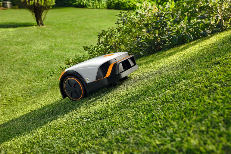 STIHL Mähroboter iMOW4 - bis 1000 m²